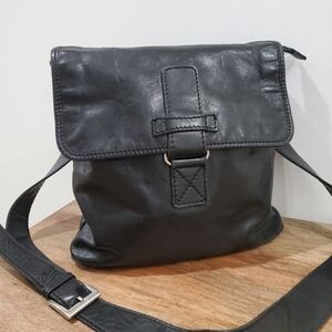 I Medici Italian Black Leather Messenger Bag